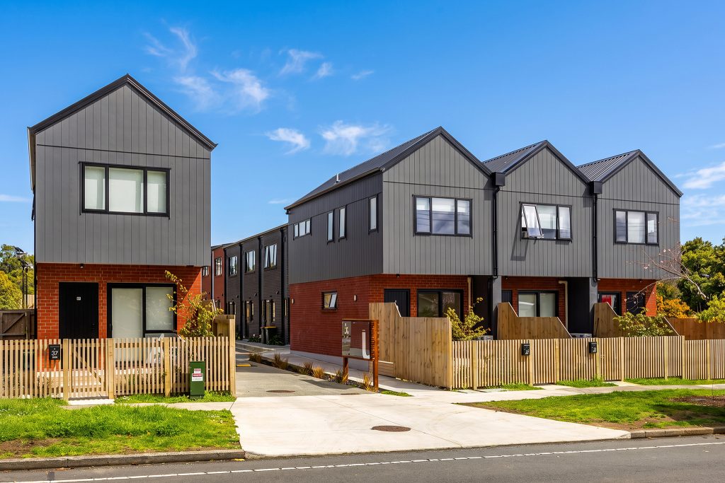 Completion photo of 35 Crawford Ave by Unispot